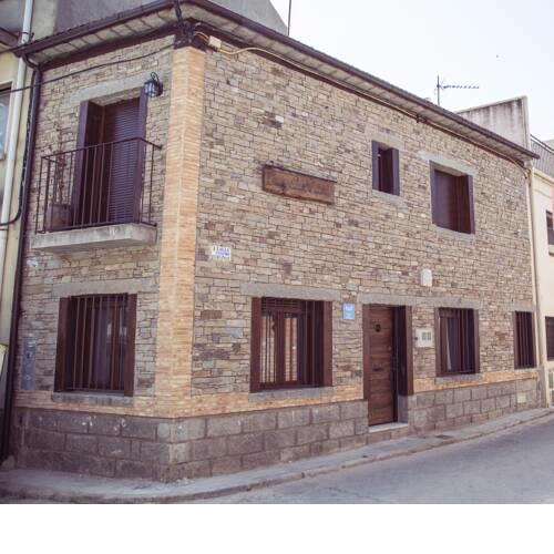 CASA CUATRO ESQUINAS