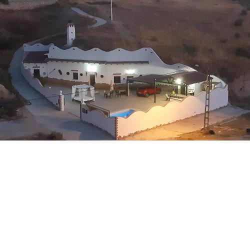 CASA CUEVA LOS HONORIOS