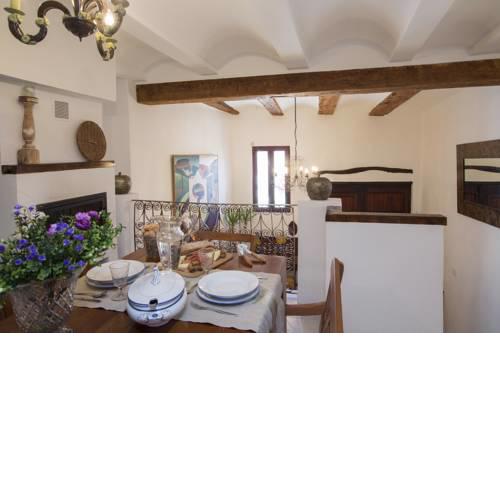 Casa de Pueblo "Casa Madeli"