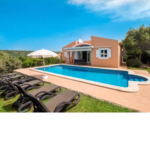Casa Del Lora - Three Bedroom Villa - Great pool surrounded by pleasant terrace and garden