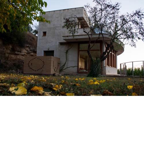 Casa ecológica con vistas a Montserrat