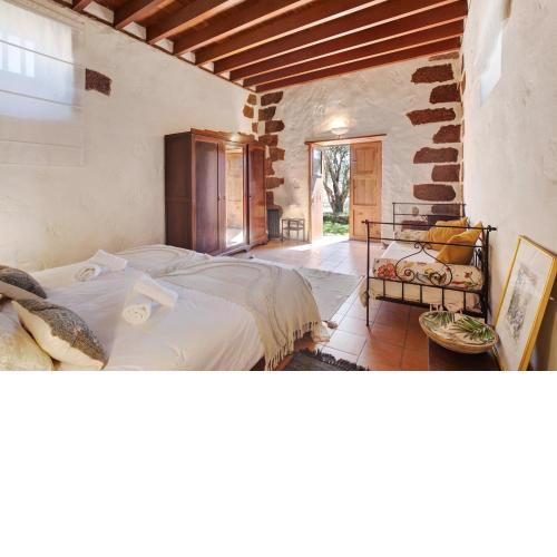 Casa el Almendro