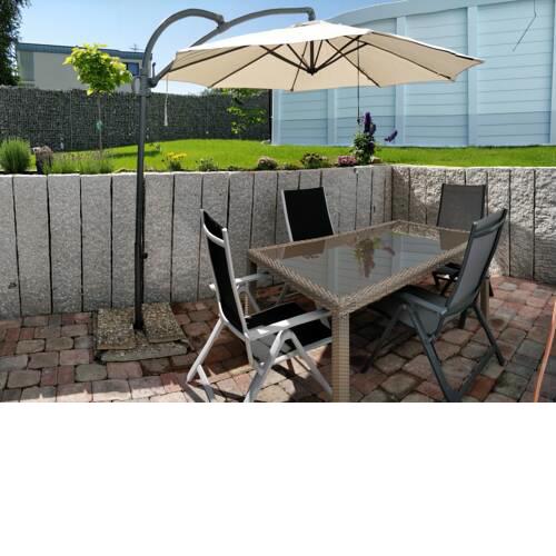 Casa Elea, die Ferienwohnung mit Terrasse und Garten am Tor zum Bodensee