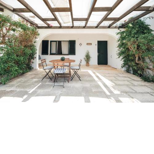 Casa en Es Caló Blanc con piscina, parking y A/C