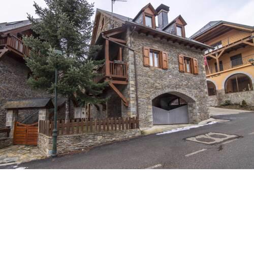 Casa Es Bordes