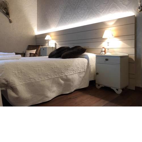 CASA ESPUNYES- CLASSIC