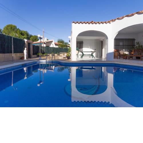 Casa familiar con piscina a 200m de la playa ham