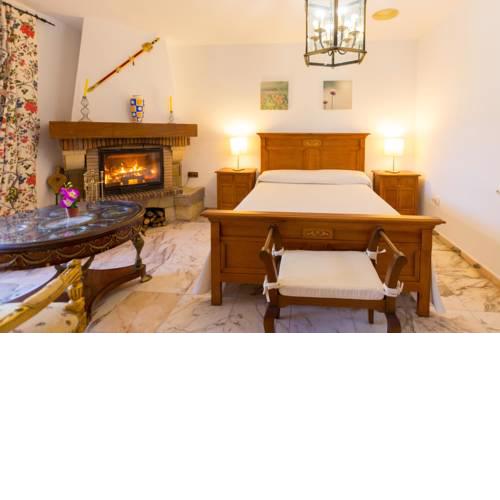 Casa Glorieta En Lujosa Villa De Nijar