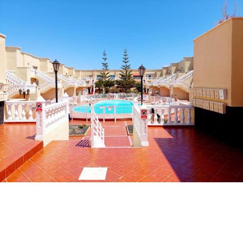 'Casa Ideal' A22 - Las Arenas Complex