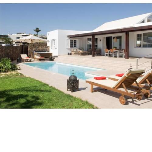 Casa Janubio Dos - Elegant 3 Bedroom villa - WIFI and Air Conditioning - Perfect for families