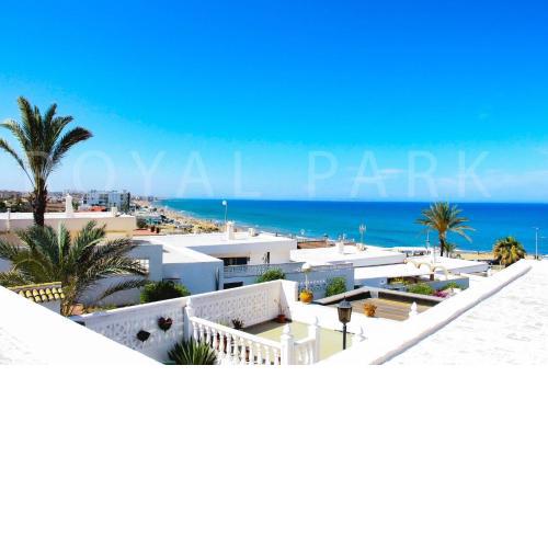 CASA junto Mar a 50 metros de la playa La Mate