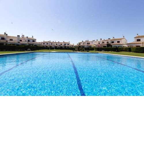 Casa La Pletera Sistachrentals: Primera linea del mar con jardín y piscina