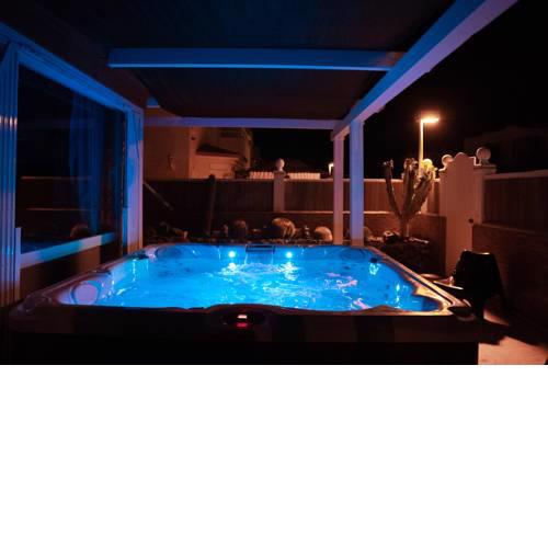 Casa Laila with Jacuzzi