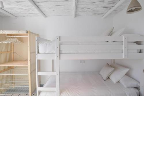 Casa Lola 2