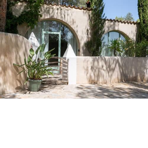 Casa Los Arcos at Masia Nur Sitges