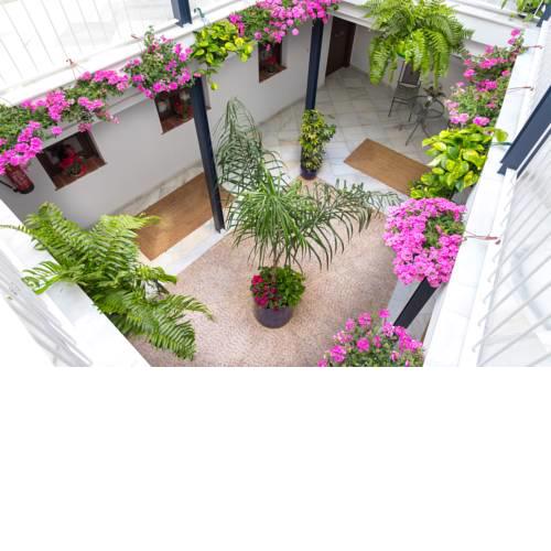 Casa Los Cuatro Soles