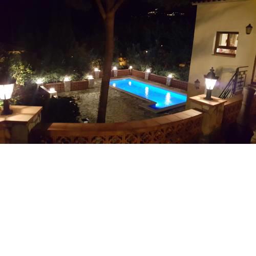 Casa Mariones