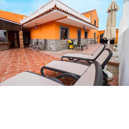 Casa Marjoes - Terrace, BBQ and Parking