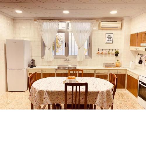Casa Mayor