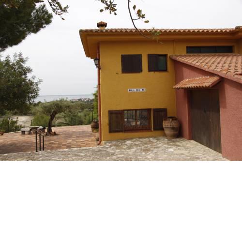 Casa Mola