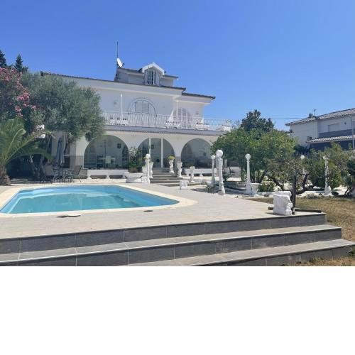 Casa Montclar