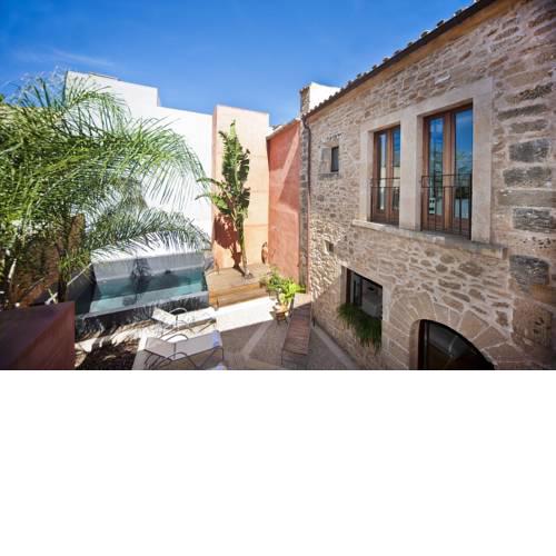 Casa Muralla