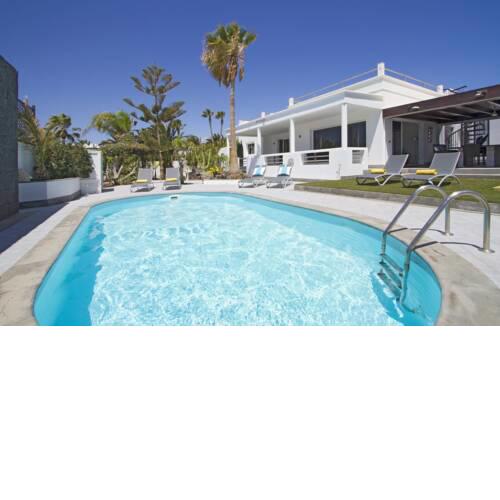 Casa Nublo - 3 Bedroom family villa - Great sea views from rooftop terrace