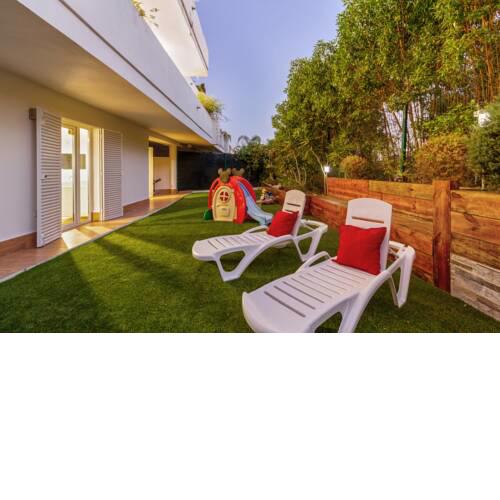 Casa para 12 personas con piscina comunitario a 5 min de la playa
