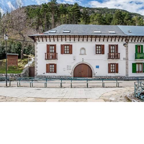 Casa para grupos Canfranc Estacion