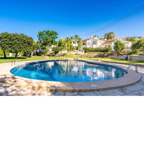 Casa Paulina, 3 bedroom, shared pool, moraira