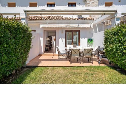 Casa Poniente en playa Fuente del Gallo