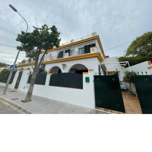 Casa Regla - Maravillosa Casa al lado del Mar