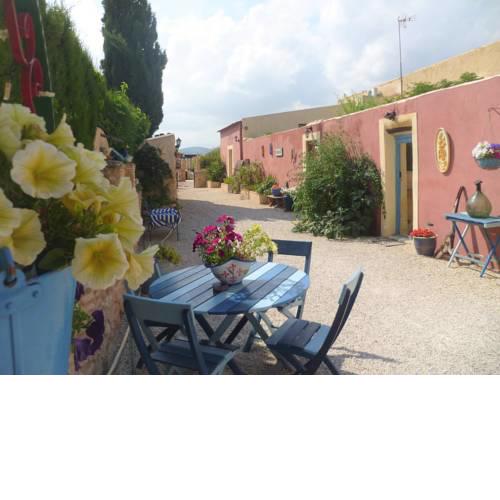 Casa Rural Bed and Breakfast (Pinoso-Alicante)