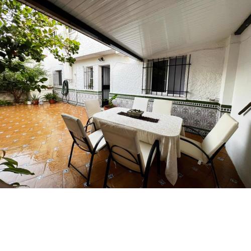 Casa rural en Casabermeja, cerca de Málaga, con patio y chimenea