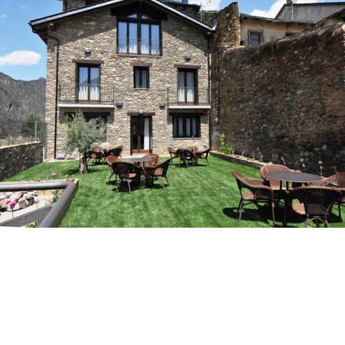 Casa Rural La Comella