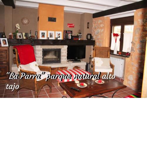 Casa Rural " LA PARRA"