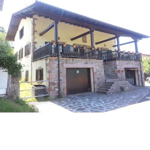 Casa Rural Larraldea