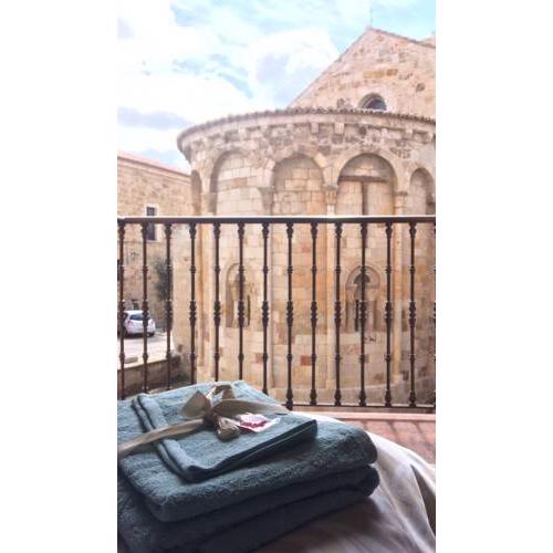 Casa Santa Maria la Nueva