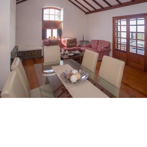 Casa Seara Piscina, Wifi y 400 metro de la playa,