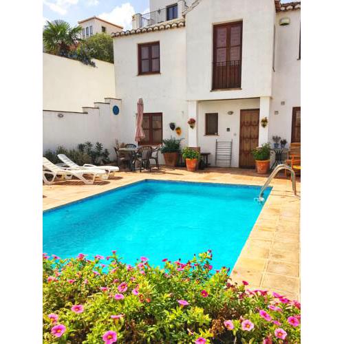 Casa Sol - traditional village house with pool and view