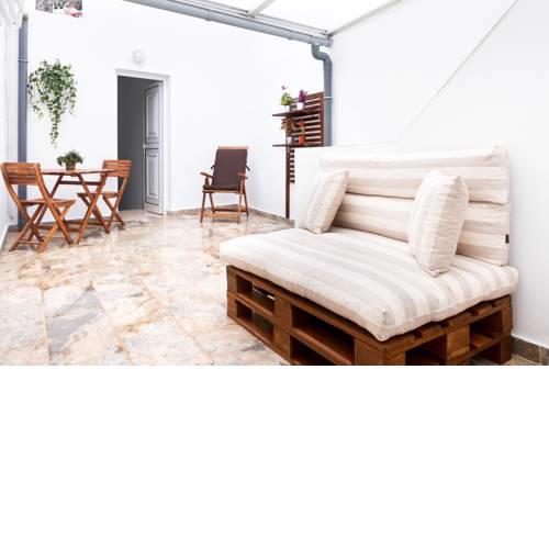 CASA TIA JULIA