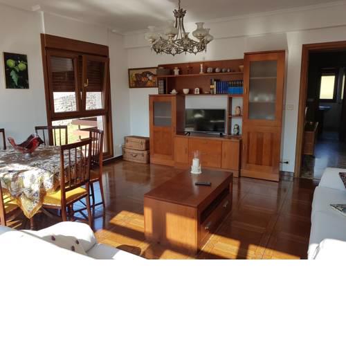 CASA UNIFAMILIAR EN GURIEZO
