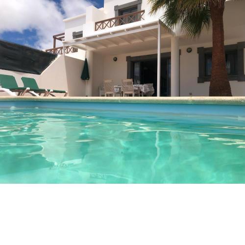 CASA VARELA LO