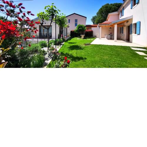 Casa Vita Holiday Home