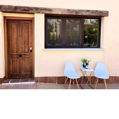 CasaDeLuxe Pueblo Espanol