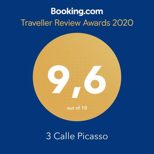 Casares Beach, 3 Calle Picasso