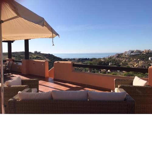 Casares Del Sol2 Bedroom Holiday Penthouse