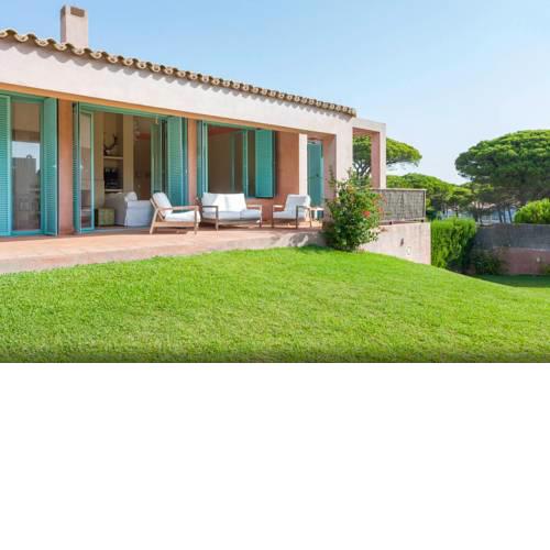 Casas Bohemian Villa Roche