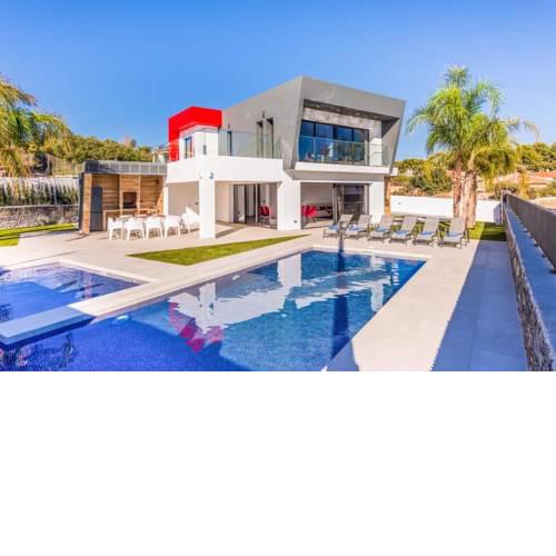 Casas de Torrat Villa Sleeps 12 with Pool Air Con and WiFi
