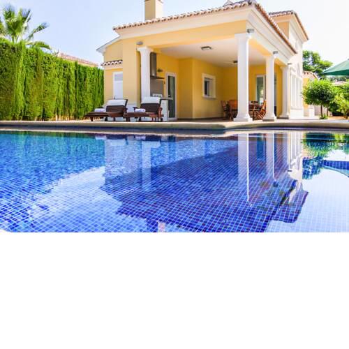 Casas de Torrat Villa Sleeps 6 with Pool and Air Con